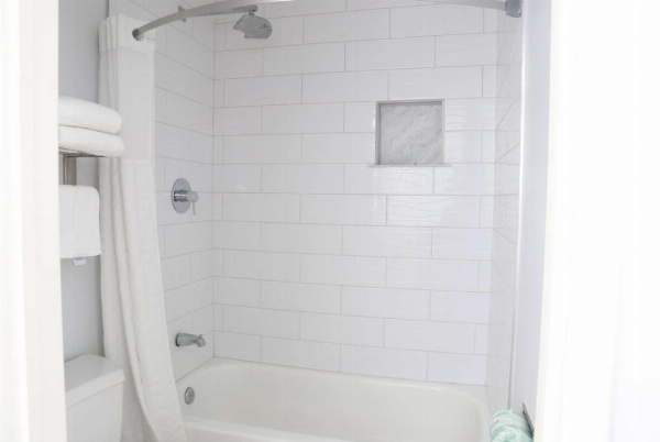 Days Inn by Wyndham Near City Of Hope image 10